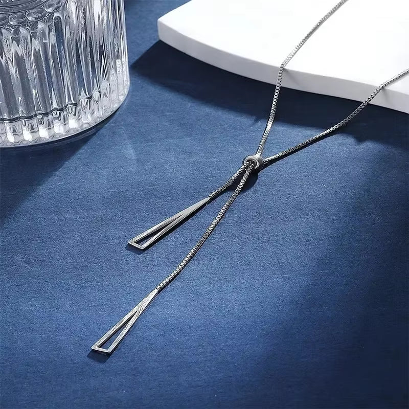 Silver Horizon Triangle Pendant Necklace – Where Minimalism Meets Modern Muse