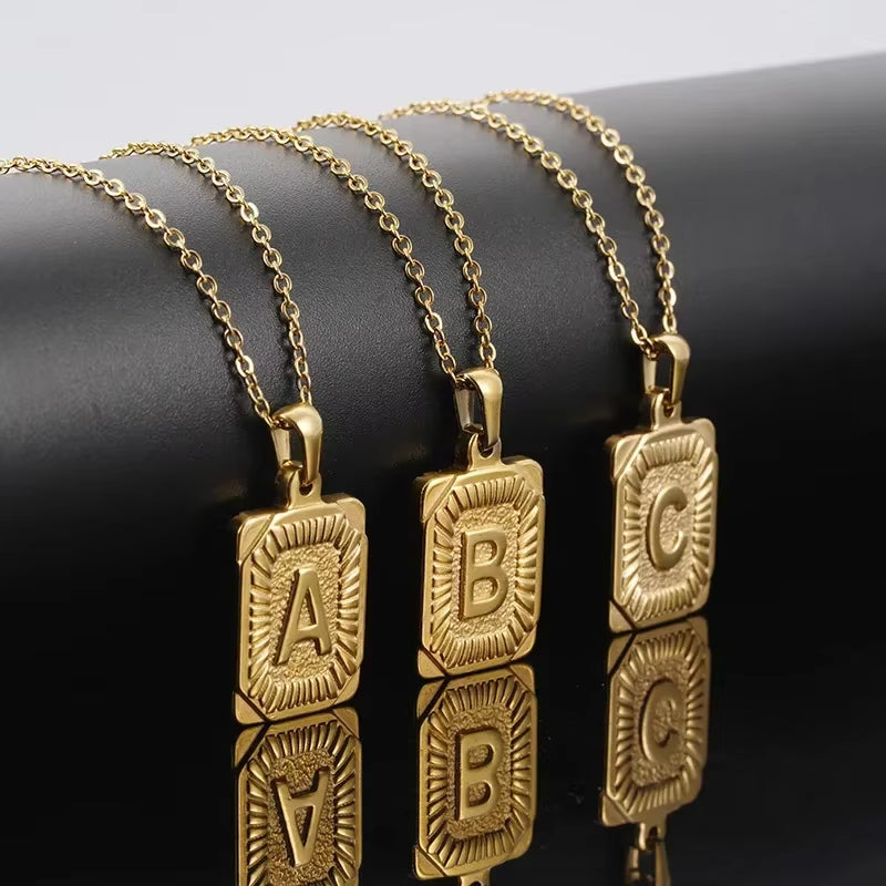 Fashion 26 Letter Gold Color Pendant Necklace for Men Women O Chain Link Charm Square Initial Necklace Choker Jewelry