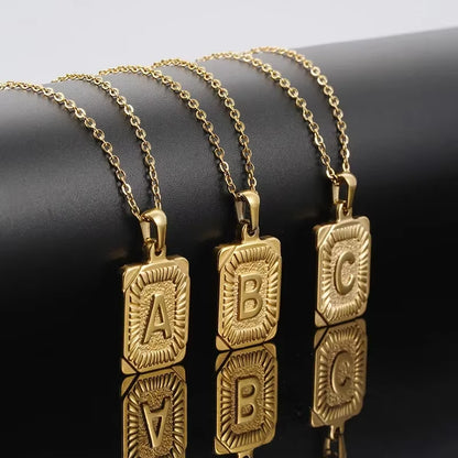 Fashion 26 Letter Gold Color Pendant Necklace for Men Women O Chain Link Charm Square Initial Necklace Choker Jewelry