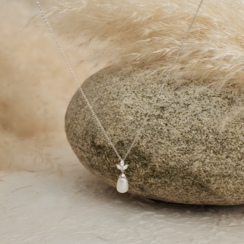 Eternal Pearl & Diamond Necklace – A Whisper of Elegance for Life’s Most Beautiful Moments